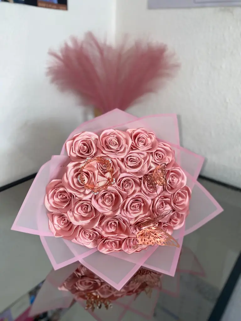 24 Count Rose Bouquet